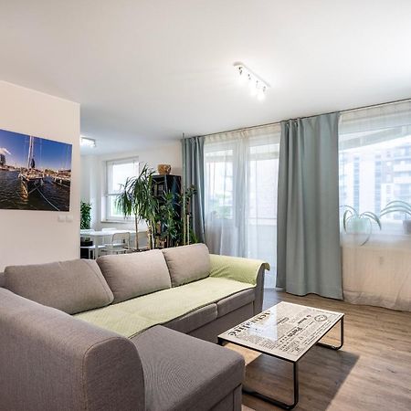 グディニャWitawa Apartアパートメント エクステリア 写真